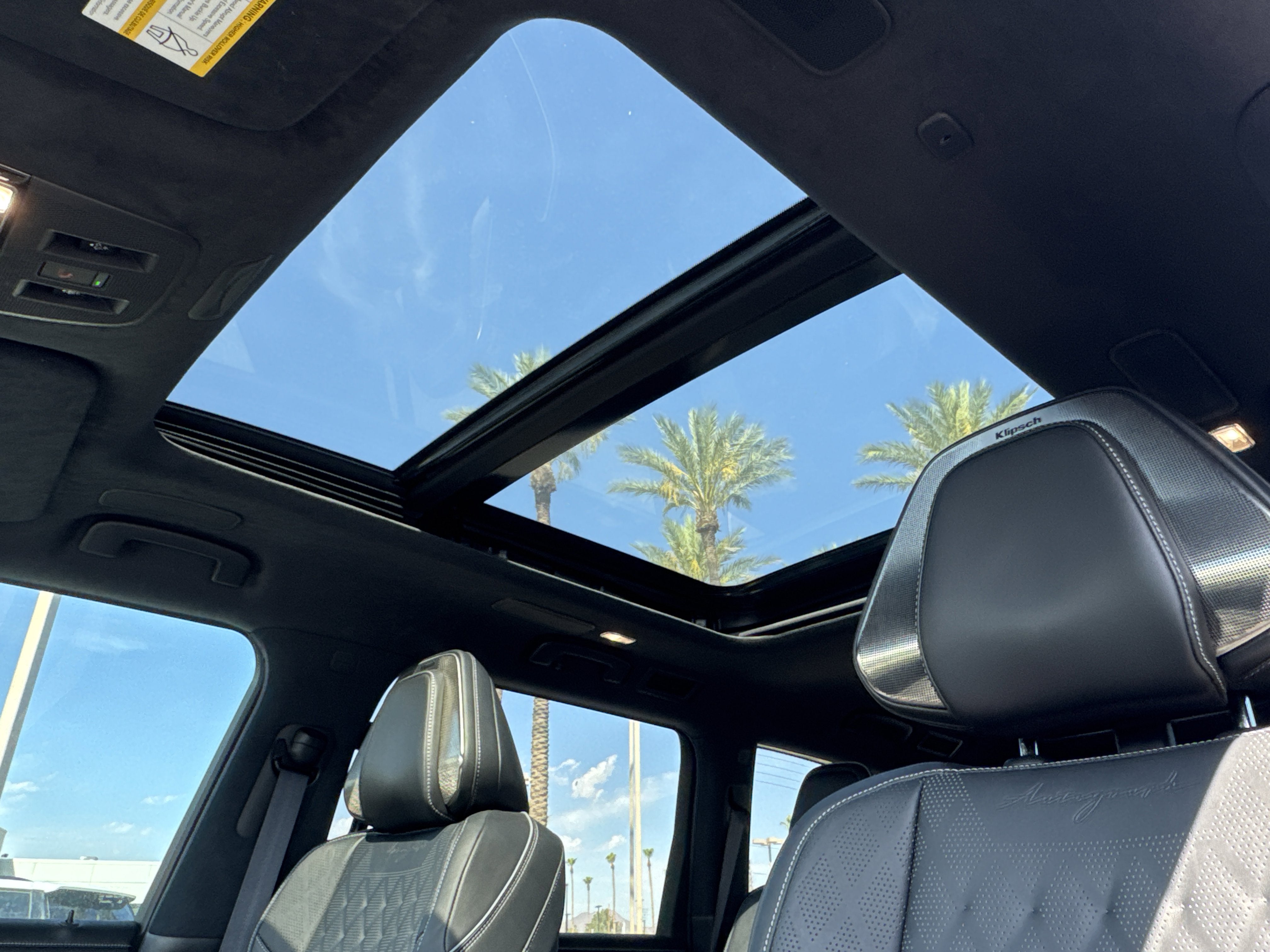 2025 INFINITI QX80 AUTOGRAPH
