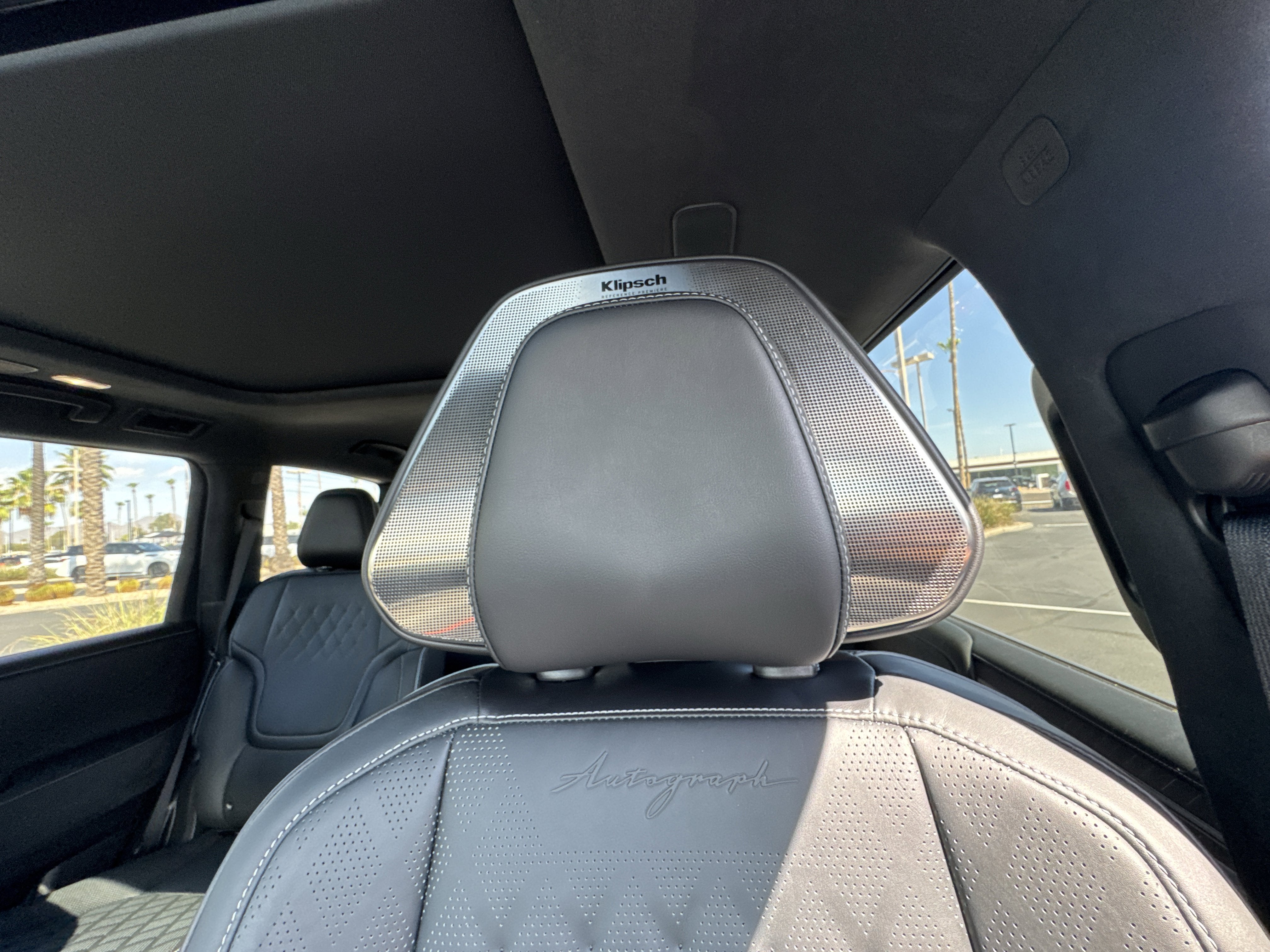 2025 INFINITI QX80 AUTOGRAPH
