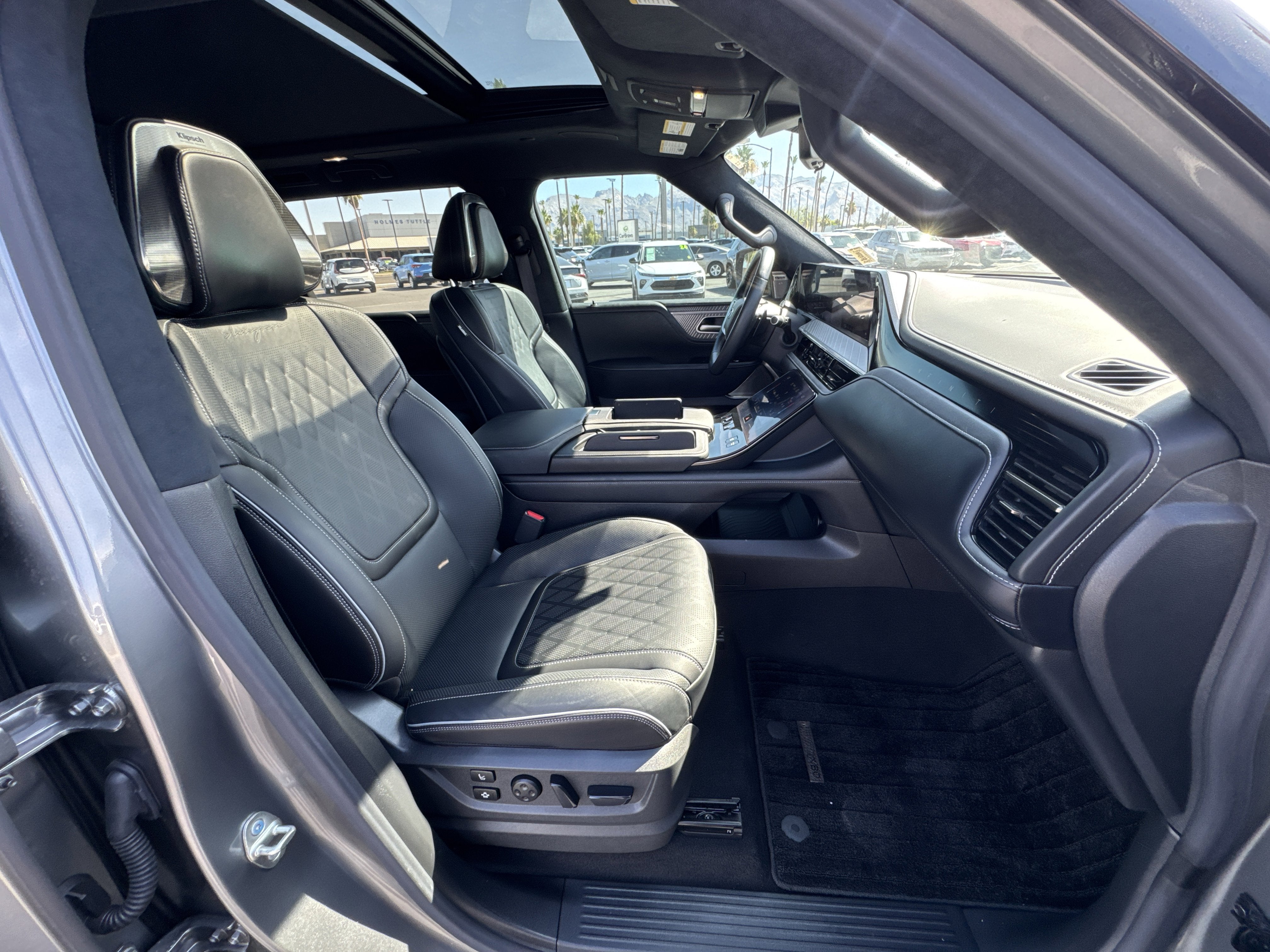 2025 INFINITI QX80 AUTOGRAPH