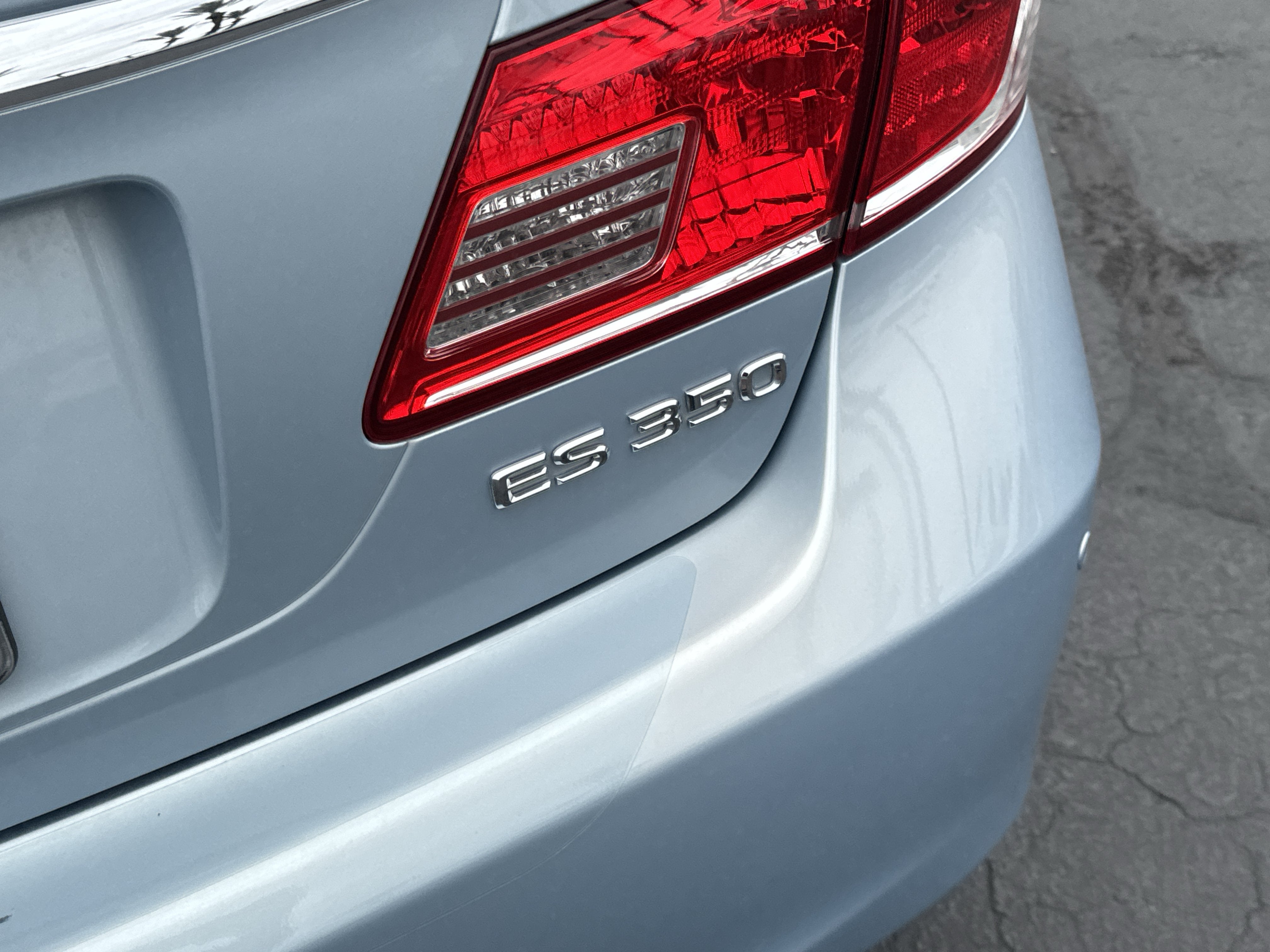 2011 Lexus ES 350 350