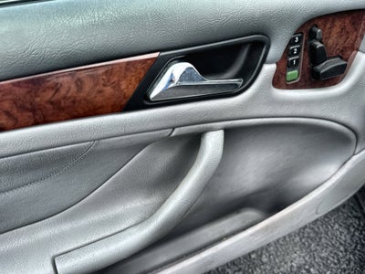 1999 Mercedes-Benz CLK-Class CLK 320